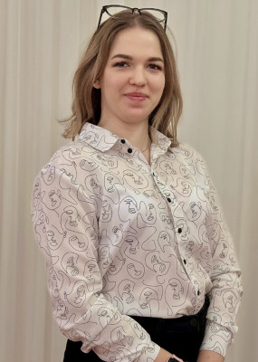Воспитатель Харланова Наталья Евгеньевна Воспитатель Харланова Наталья Евгеньевна